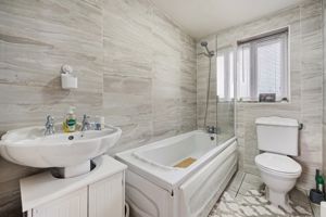 Photo 26- click for photo gallery